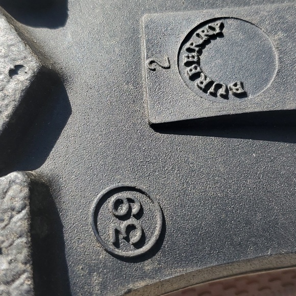 Burberry Rain Boots Made in Italy Size 9 - Picture 14 of 16